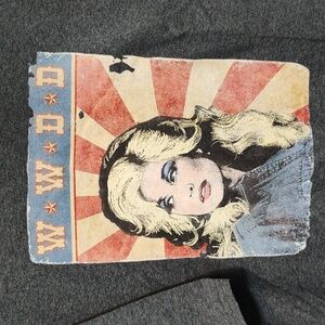 Dolly Parton T-shirt